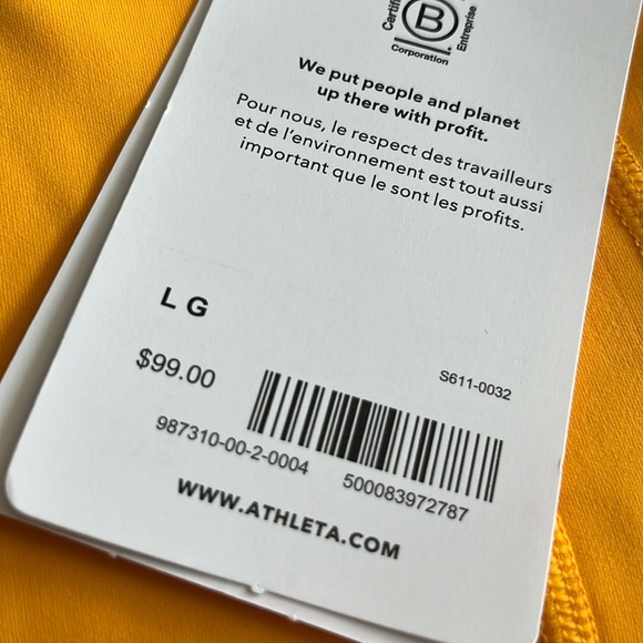 NWT Athleta Ultimate stash II Capri size Large. - Picture 6 of 10